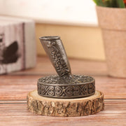 Vintage Feather Quill Pen Holder – European Style Metal Round Base Stand