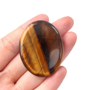 Oval Quartz Worry Stone – Healing Crystal Chakra Meditation Gemstone